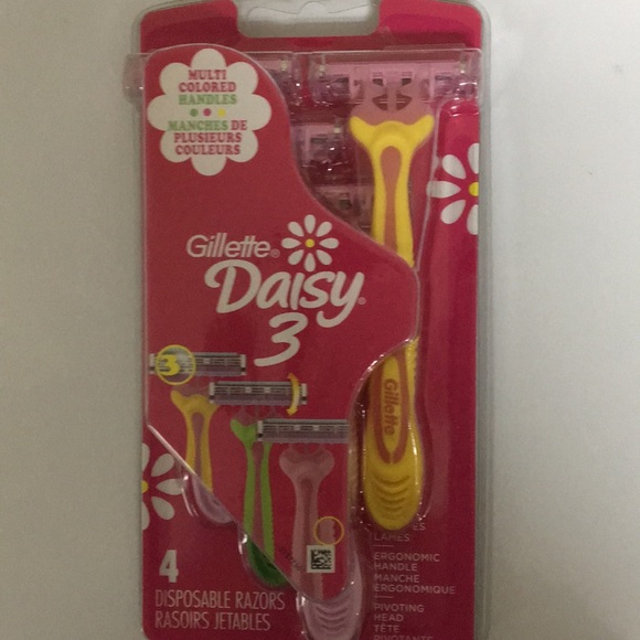 Women’s Disposable Razor Bundle - Picture 5 of 6
